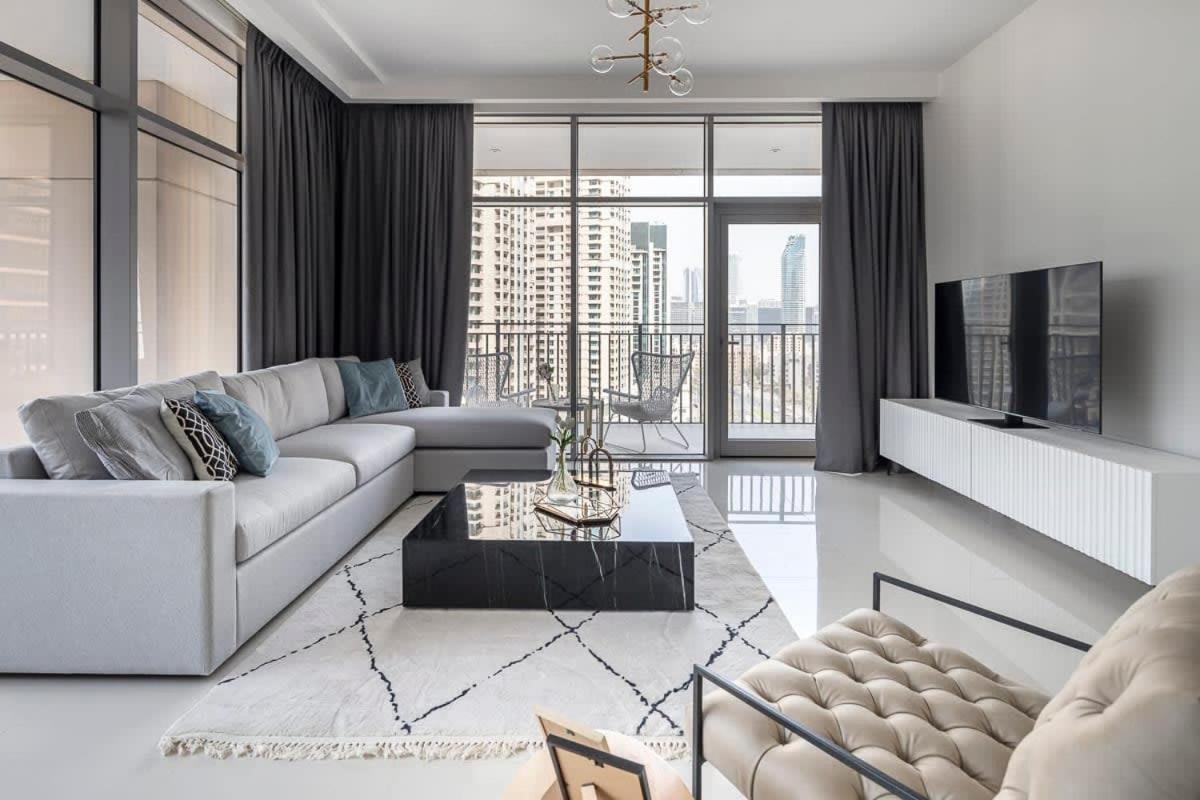 Frank Porter - Boulevard Crescent Dubai Bagian luar foto